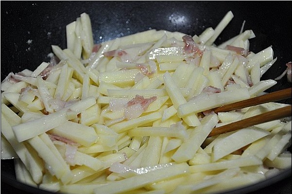 ♪ 제 철 맞은 감자반찬 2가지- 베이컨감자볶음 & 카레감자전