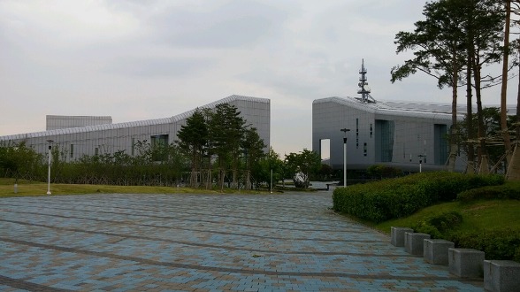 충남 개발계획및 내포 신도시 정보 