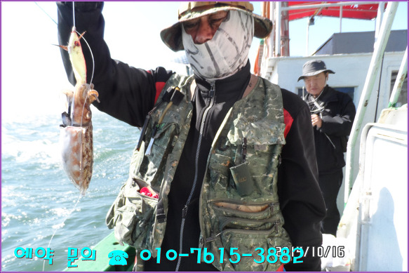 2360BD45543FE74E1A189F