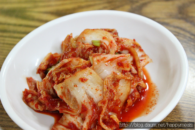 얼큰수제비해물칼국수 이미지