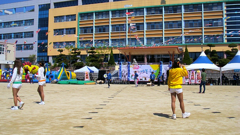 260AF035553B9A1A0404F4