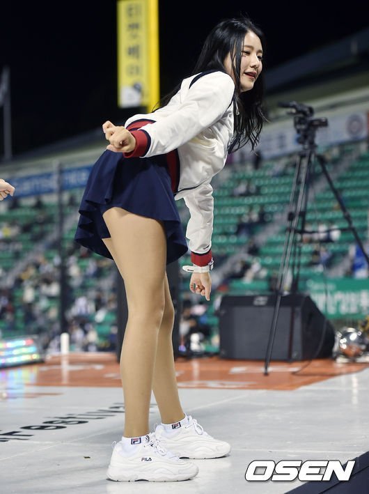 두산 치어리더 천온유