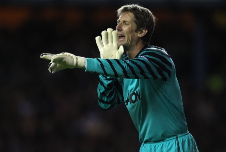 세계 축구 역사상 최장 시간 리그 무실점 기록 - VAN DER SAR